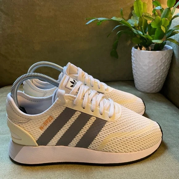 adidas gazelle silver green womens adidas N-5923 W Ash Pearl/Linen-White AQ0265 Women's